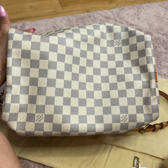 Authentic Damien Azure Speedy 30 in Excellent used condition - Picture 10 of 16